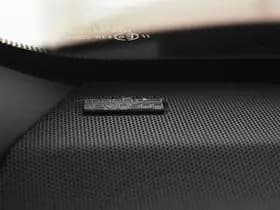 Lexus LBX thumbnail 30
