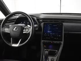 Lexus LBX thumbnail 4