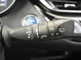 Toyota C-HR thumbnail 17