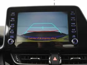 Toyota C-HR thumbnail 22
