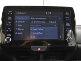 Toyota Yaris thumbnail 11