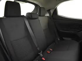 Toyota Yaris thumbnail 18