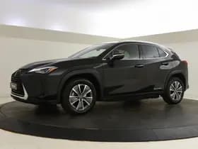 Lexus UX thumbnail 2