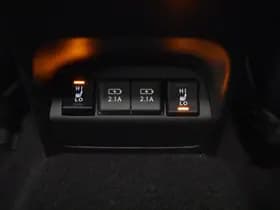 Lexus UX thumbnail 14