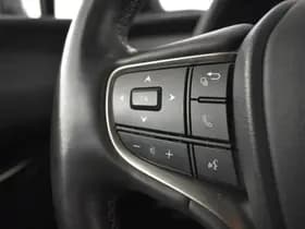 Lexus UX thumbnail 23