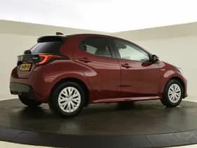 Toyota Yaris thumbnail 2