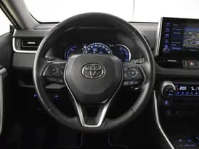 Toyota RAV4 thumbnail 11