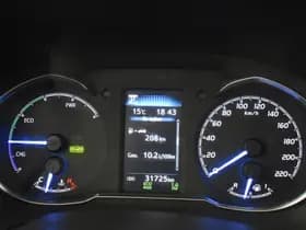 Toyota Yaris thumbnail 17