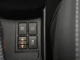 Toyota Yaris thumbnail 22