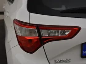 Toyota Yaris thumbnail 26