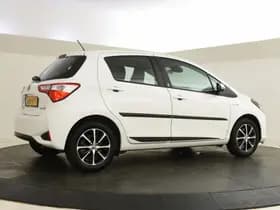 Toyota Yaris thumbnail 7