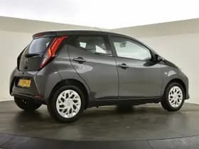Toyota Aygo thumbnail 5