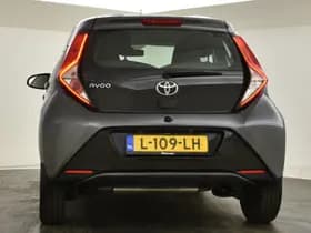 Toyota Aygo thumbnail 8