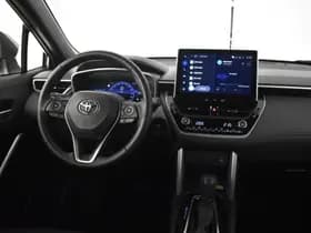 Toyota Corolla thumbnail 3