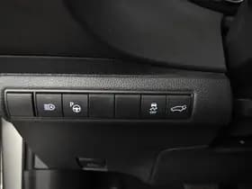 Toyota Corolla thumbnail 21