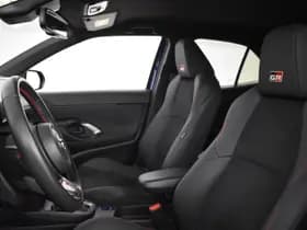 Toyota Yaris Cross thumbnail 12