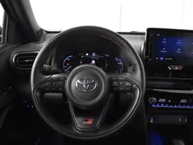 Toyota Yaris Cross thumbnail 16
