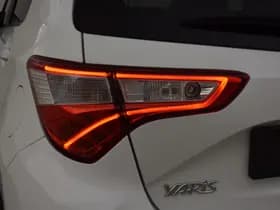 Toyota Yaris thumbnail 18