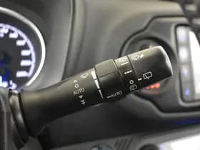 Toyota Yaris thumbnail 23