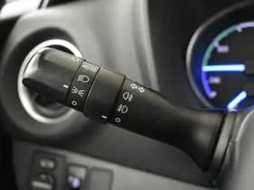Toyota Yaris thumbnail 24