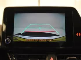 Toyota C-HR thumbnail 21