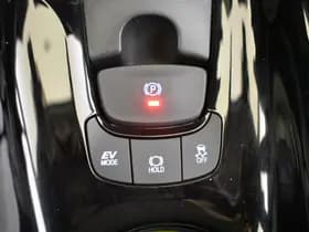 Toyota C-HR thumbnail 23