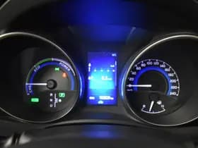 Toyota Auris thumbnail 14