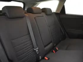 Toyota Auris thumbnail 24