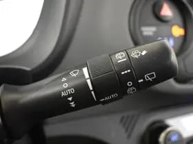 Toyota Yaris thumbnail 23