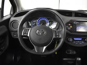Toyota Yaris thumbnail 9