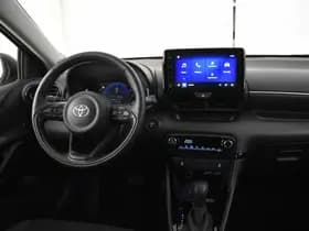 Toyota Yaris thumbnail 3