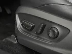 Toyota Corolla thumbnail 13