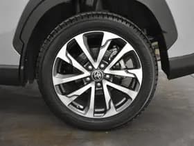 Toyota Corolla thumbnail 34