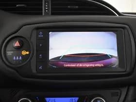 Toyota Yaris thumbnail 17