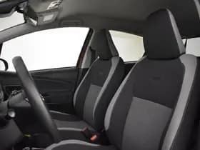 Toyota Yaris thumbnail 9