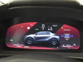 Toyota C-HR thumbnail 22