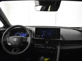 Toyota C-HR thumbnail 4