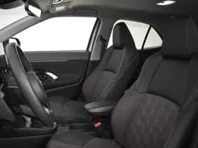 Toyota Yaris Cross thumbnail 17