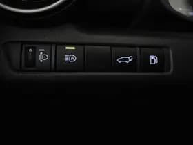 Toyota C-HR thumbnail 14