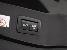 Toyota C-HR thumbnail 22