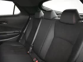 Toyota C-HR thumbnail 12