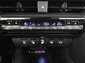Toyota C-HR thumbnail 16