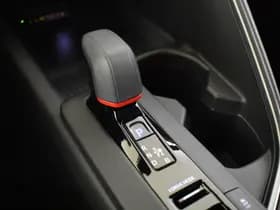 Toyota C-HR thumbnail 17
