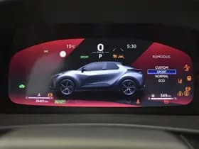 Toyota C-HR thumbnail 21
