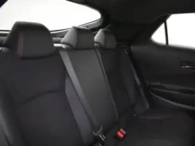 Toyota C-HR thumbnail 33