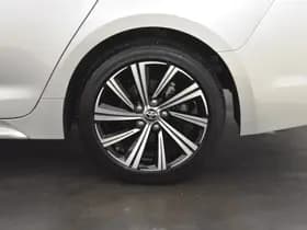Toyota Corolla thumbnail 28