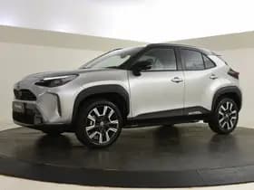 Toyota Yaris Cross thumbnail 2