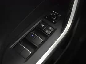 Toyota RAV4 thumbnail 23