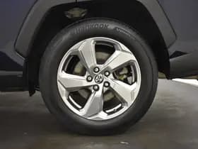 Toyota RAV4 thumbnail 31