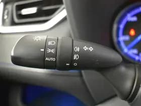Toyota RAV4 thumbnail 16